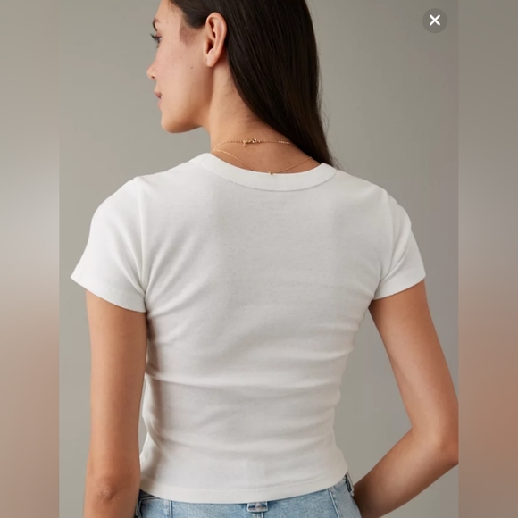 NWT American Eagle Cropped Hey baby Tee - Picture 2 of 6